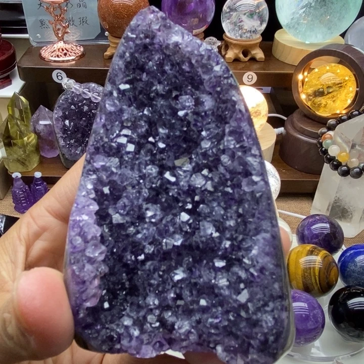 水晶摆件未镶嵌天然紫水晶镇
