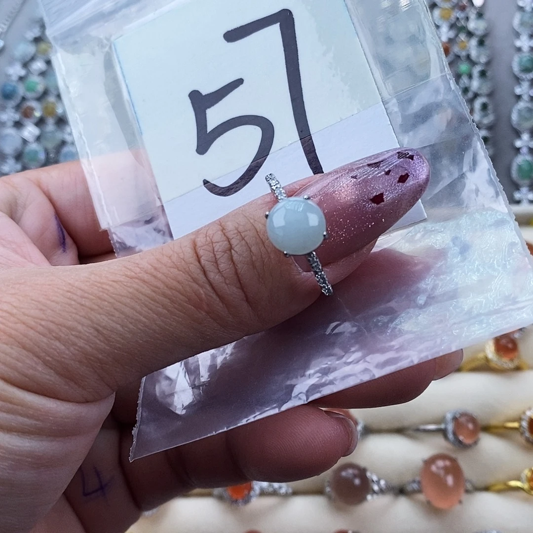 翡翠未镶嵌戒指缅甸