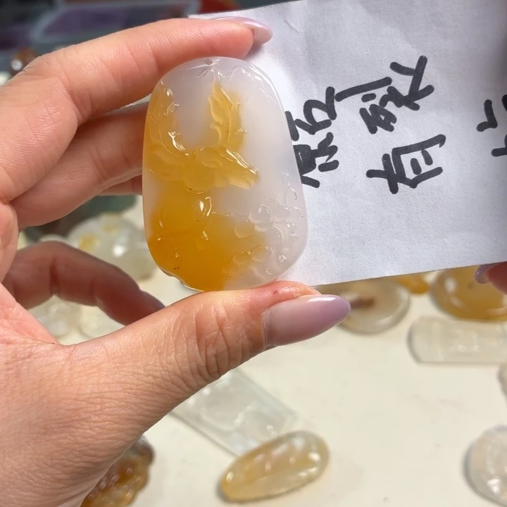 玛瑙/玉髓未镶嵌吊坠(不含链)