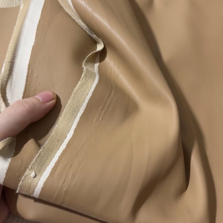 混纺深卡其高货麂皮1米。