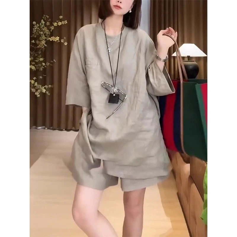 咖色极简时尚套装2025夏季新款高级感苎麻短裤T恤时尚气质两件套