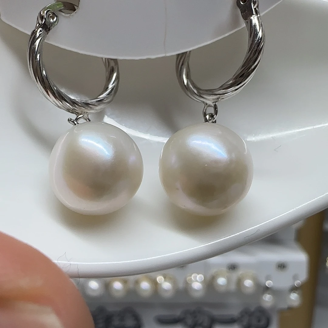 银S925镶嵌淡水珍珠耳饰10.3
