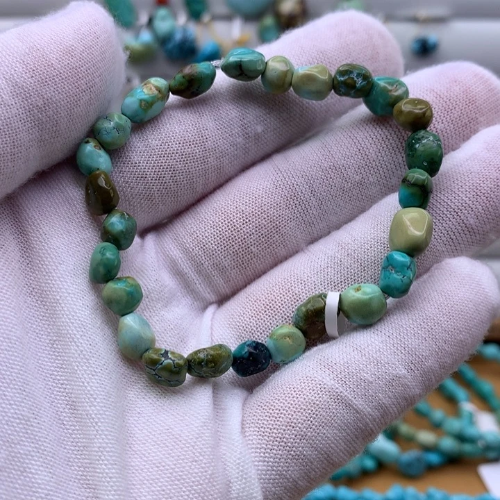 绿松石未镶嵌原矿