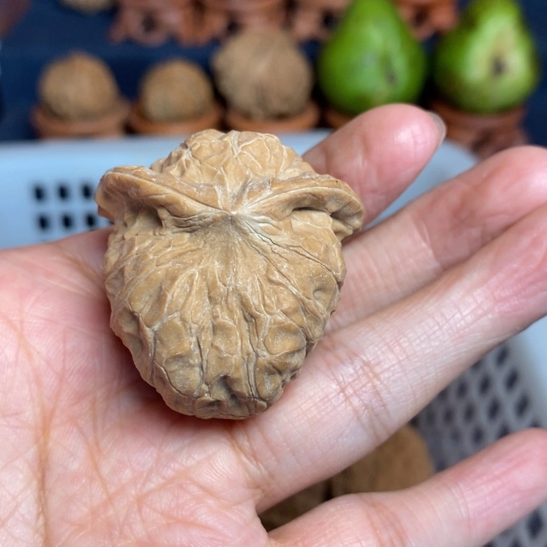 鸿***把件文玩核桃文玩
