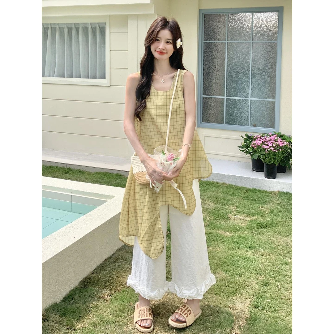 小众漂亮不规则黄色格子背心套装女2025夏季白色花边阔腿裤两件套