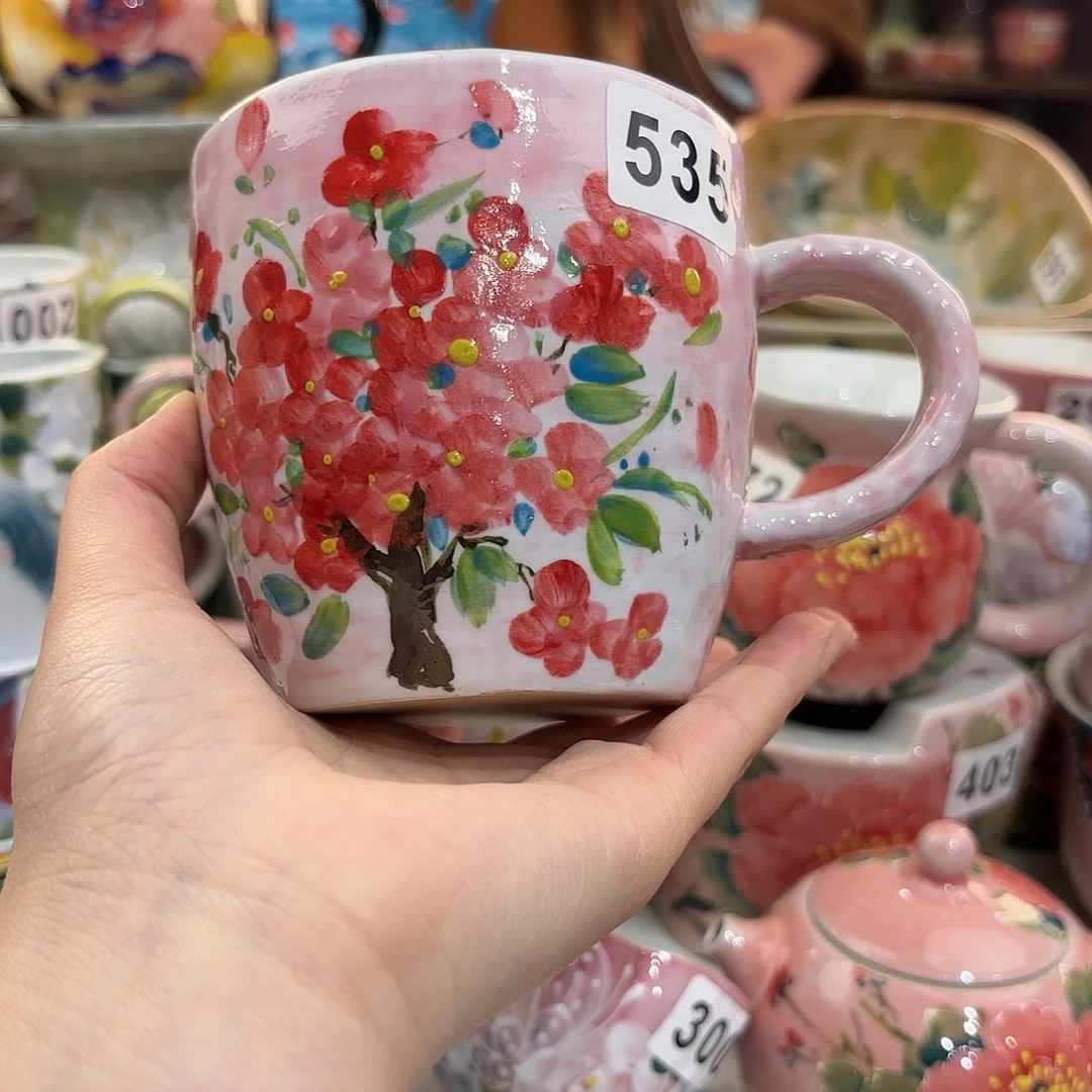 瓷片兔兔盖茨。兔兔好