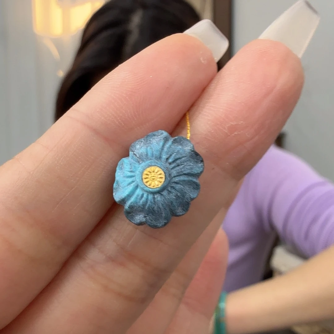 Q***Y绿松石未镶嵌珠宝奇石