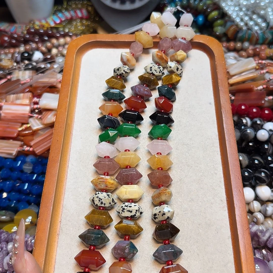 玛瑙/玉髓未镶嵌珠宝半成品多宝双尖短条