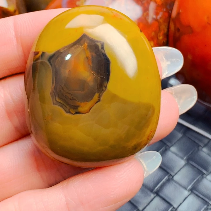 玛瑙/玉髓颈饰未镶嵌黄**国