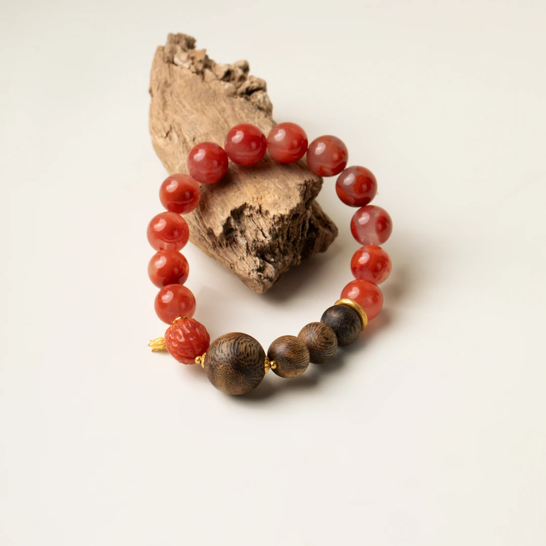 由子野【“荔”刻有钱花】10mm飘花南红手串 18K金