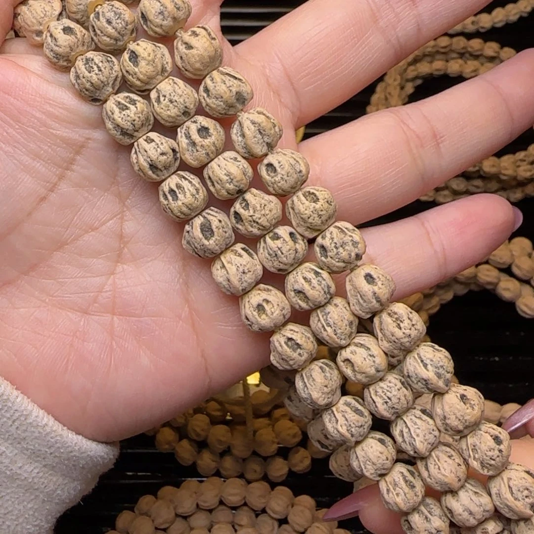 柏香籽/百香籽吊坠辛**达