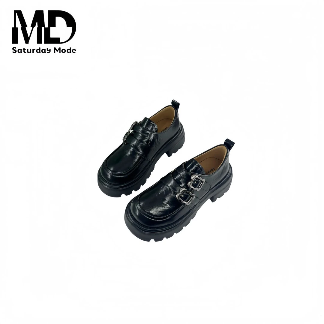 SATURDAYMODE厚底增高夏季复古圆头英伦风搭扣乐福鞋1112E23