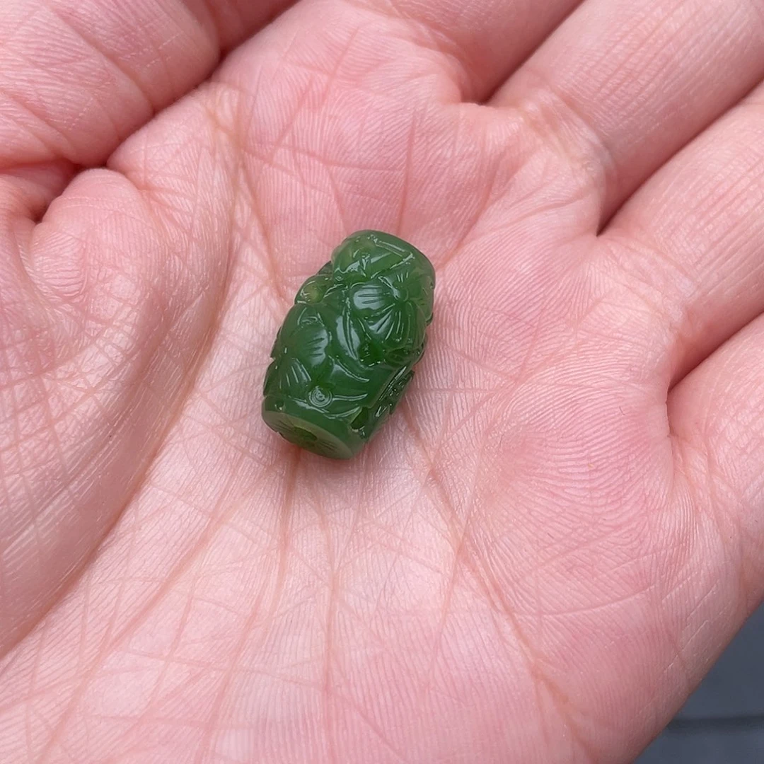 和田玉未镶嵌颈饰暖*℡碧玉桶珠吊坠