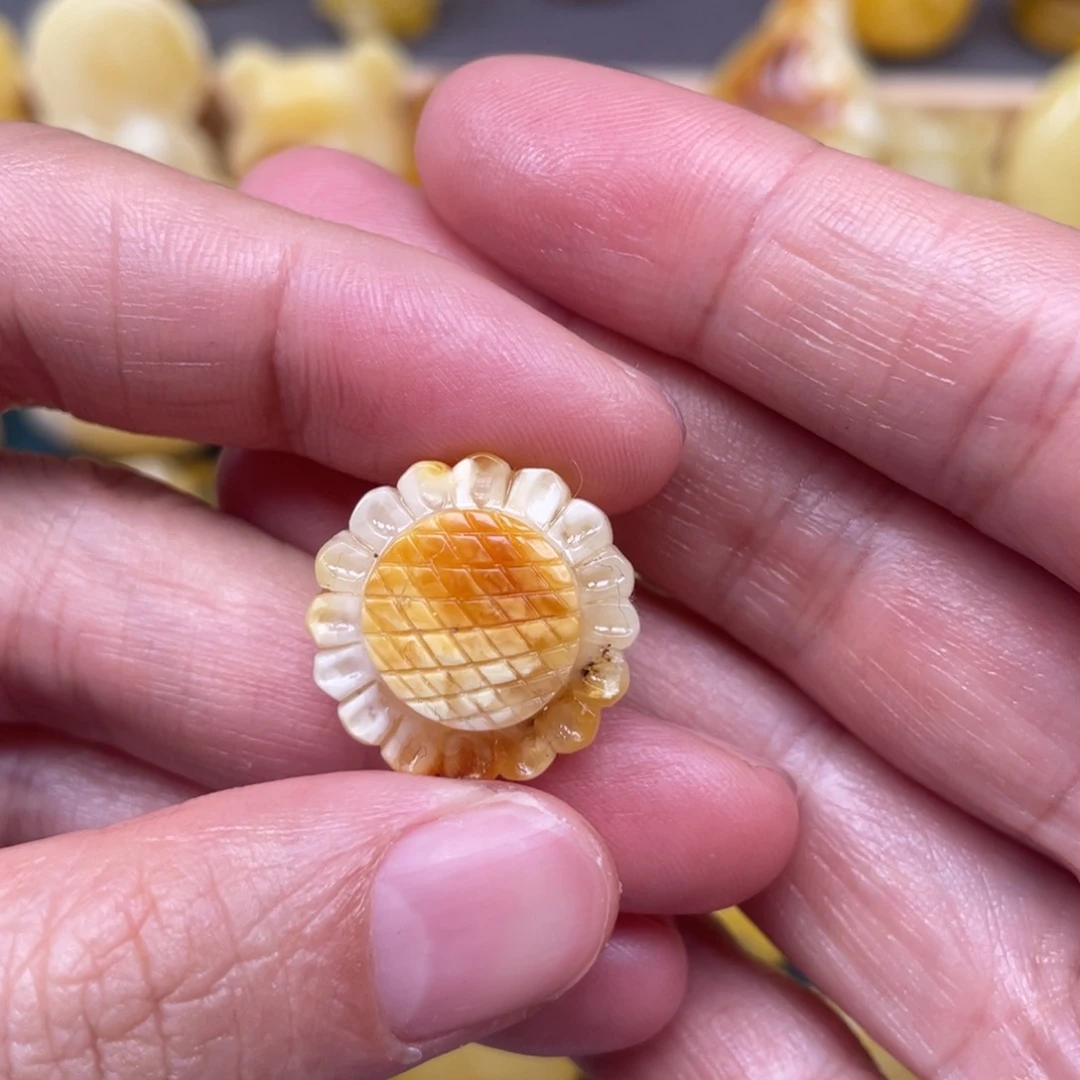 未镶嵌琥珀裸石蜜蜡