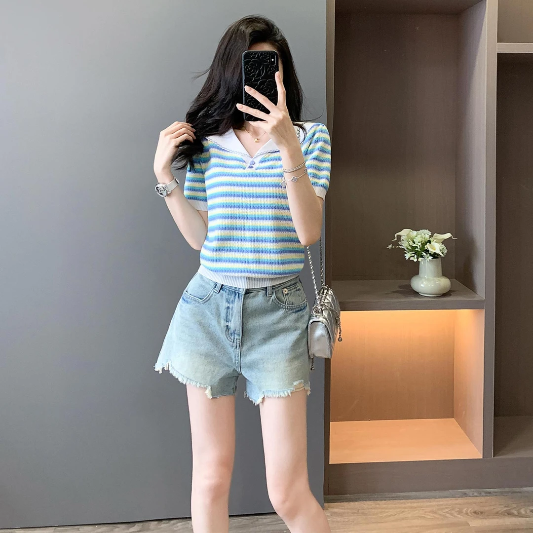 网红时尚炸街新款女装条纹短袖上衣牛仔短裤套装时尚显瘦两件套潮