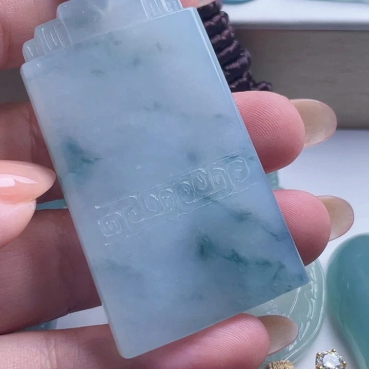 翡翠未镶嵌颈饰天然翡翠