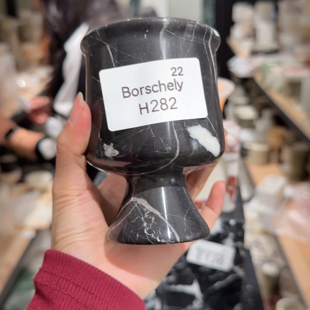 H282 心。