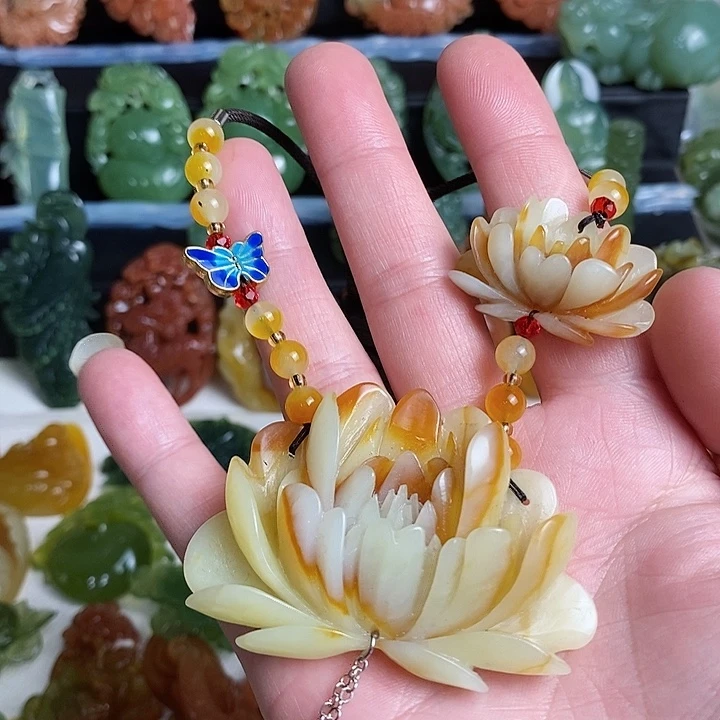 未镶嵌蛇纹石玉颈饰