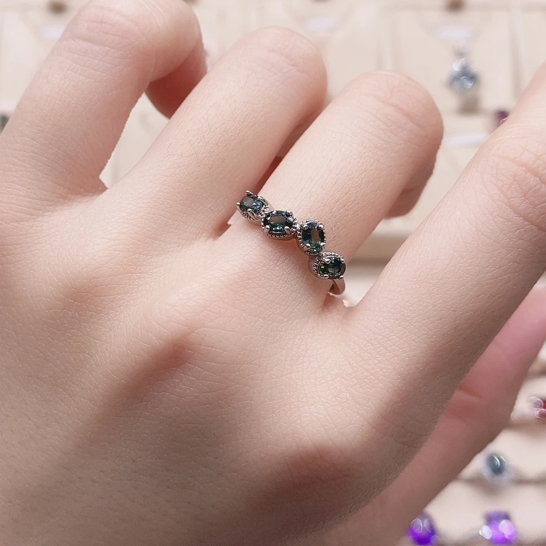 蓝宝石银S925镶嵌戒指戒指