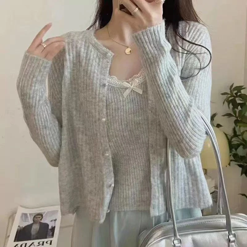 曼千姿甜美蝴蝶结吊带针织开衫两件套女2025春季新款百搭休闲毛衫