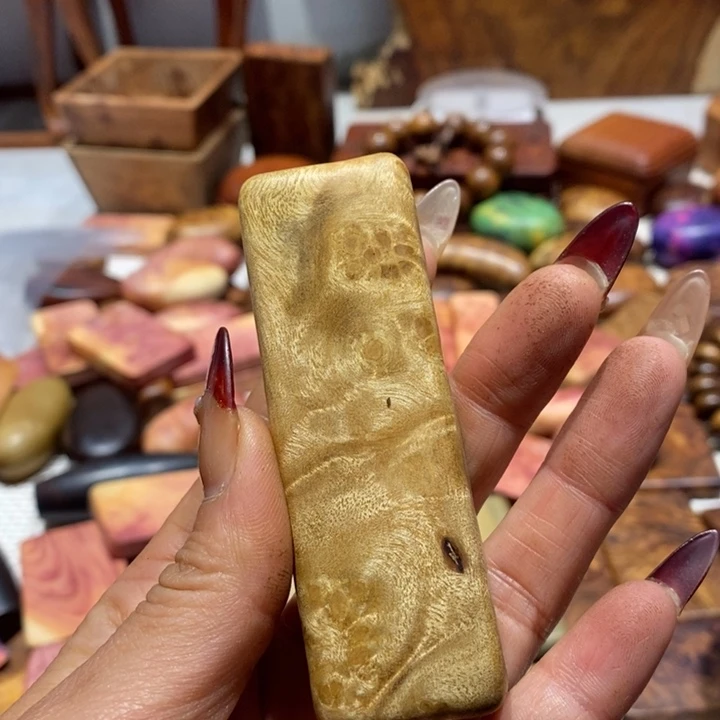 刺猬紫檀（非洲黄花梨）芝*姐