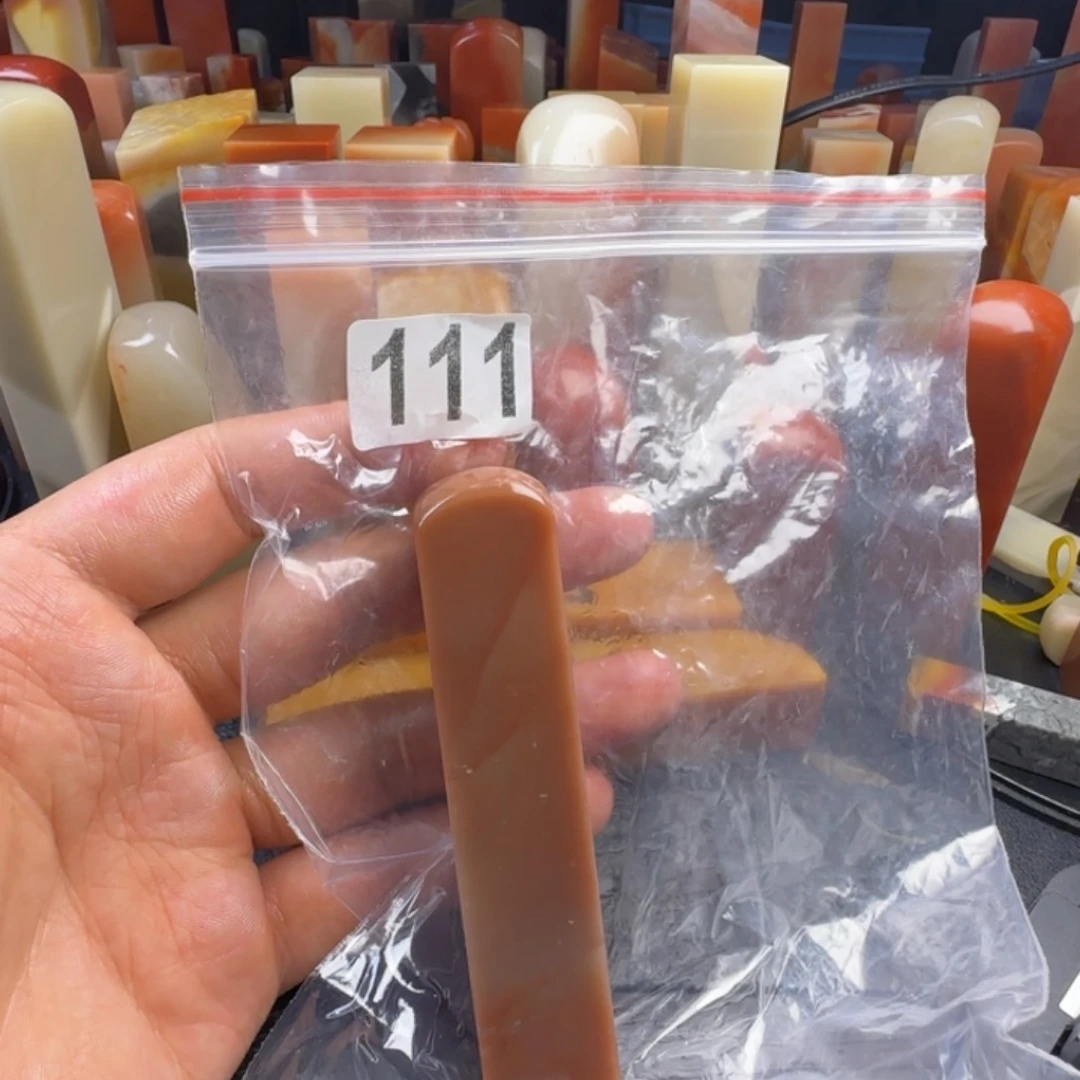 老挝石蓑*翁jbjbmnmjhjjjjjj