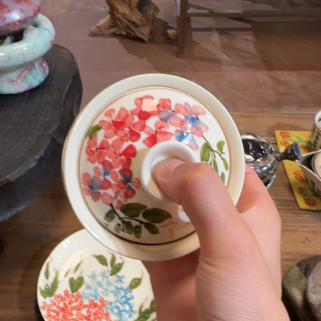 景德镇手作器皿了