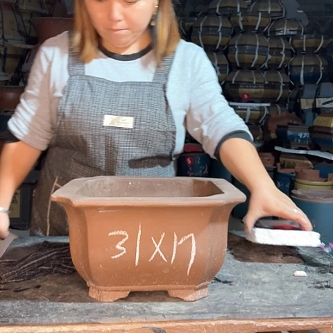 紫砂花盆四方盆一个