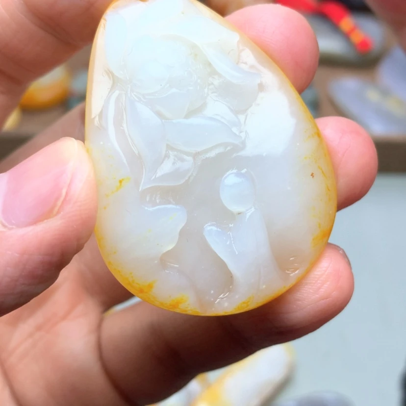 【闪购商品】颈饰未镶嵌和田玉
