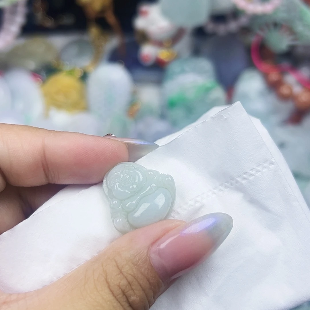 翡翠未镶嵌吊坠(不含链)211