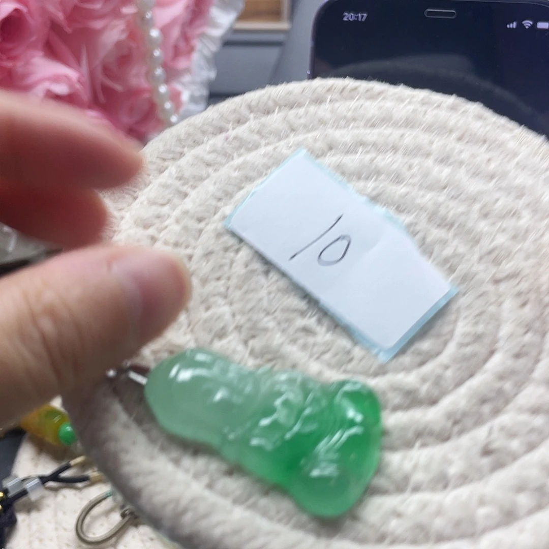 *****翡翠未镶嵌颈饰翡翠吊坠