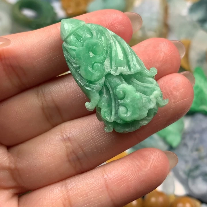 定制翡翠未镶嵌小*翡翠