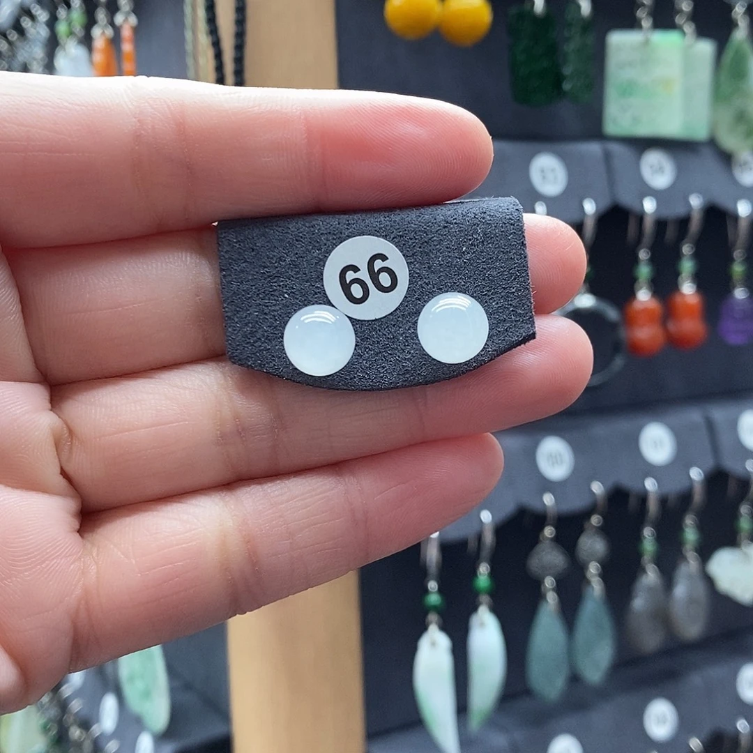 和田玉银S925镶嵌耳饰