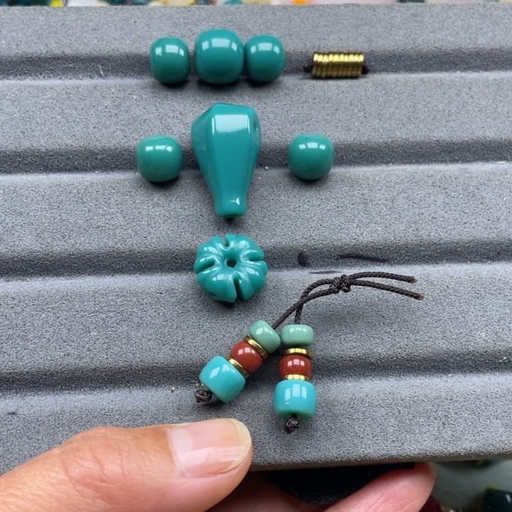 颈饰玻璃雪巴琉琉璃配饰