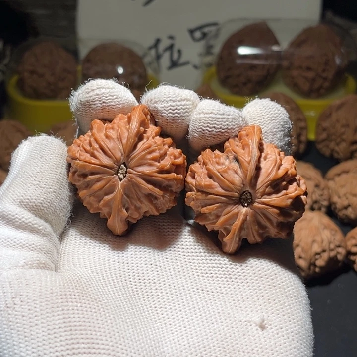 越***好文玩核桃把件文玩核桃