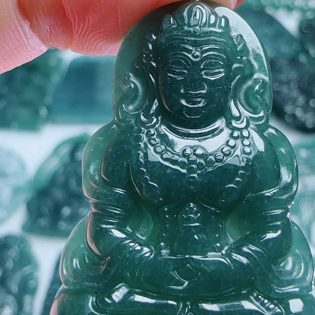 翡翠挂件未镶嵌多样性发其一88888888