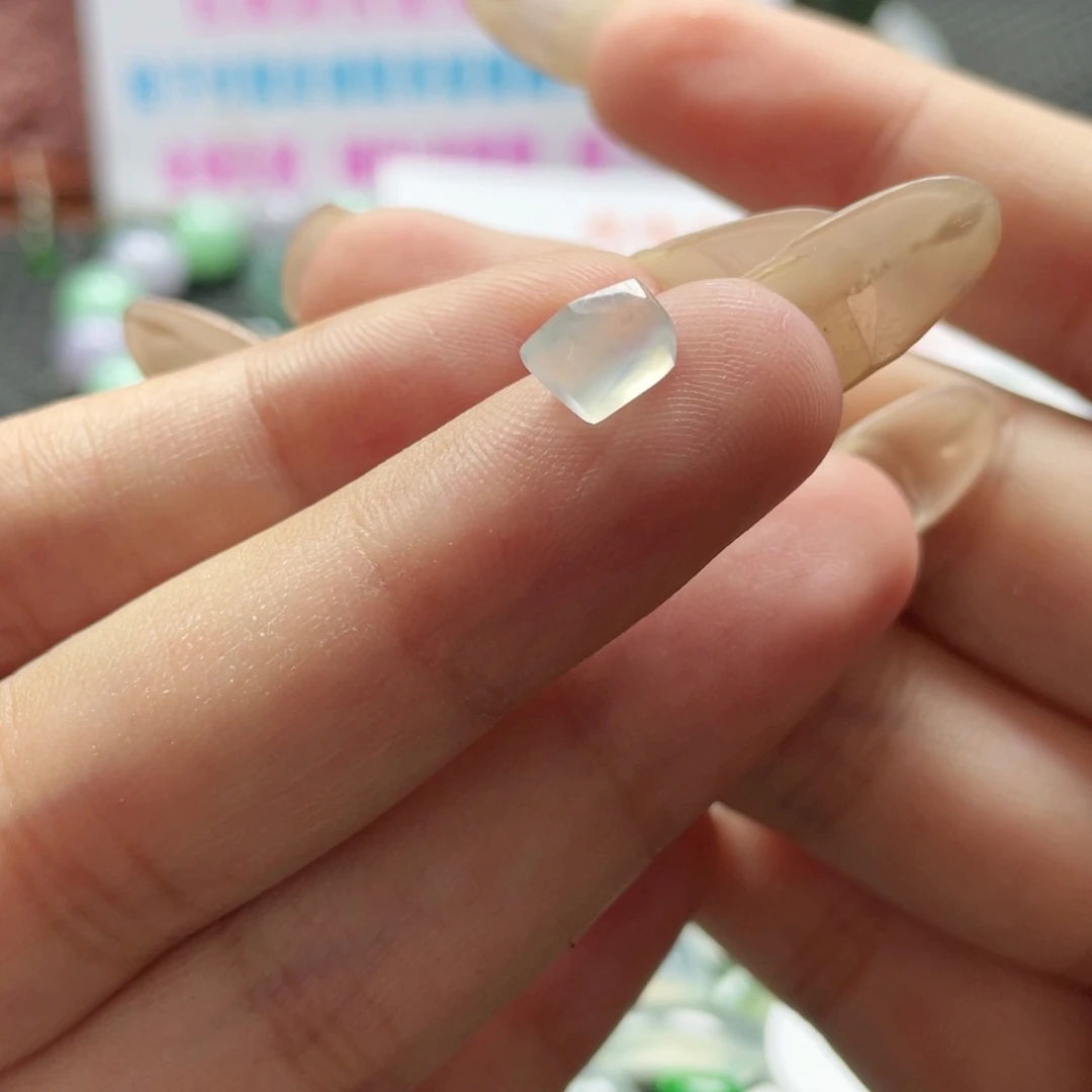 未镶嵌定制翡翠   翡翠