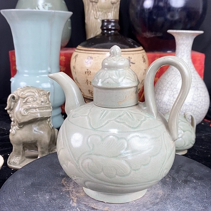 摆件越窑瓷器瓷器