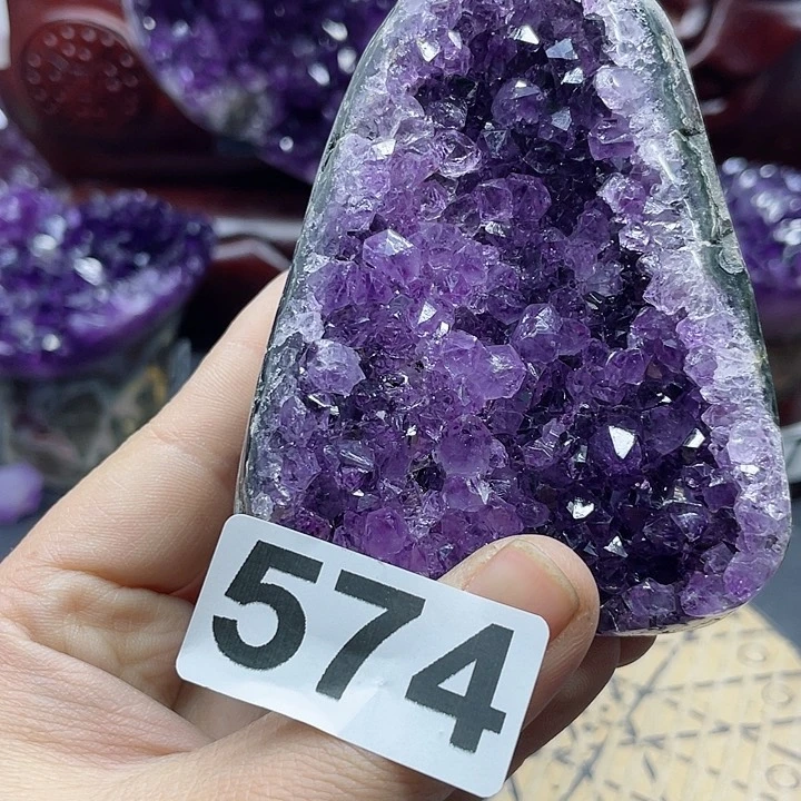 水晶大型摆件（非配饰）未镶嵌江**人