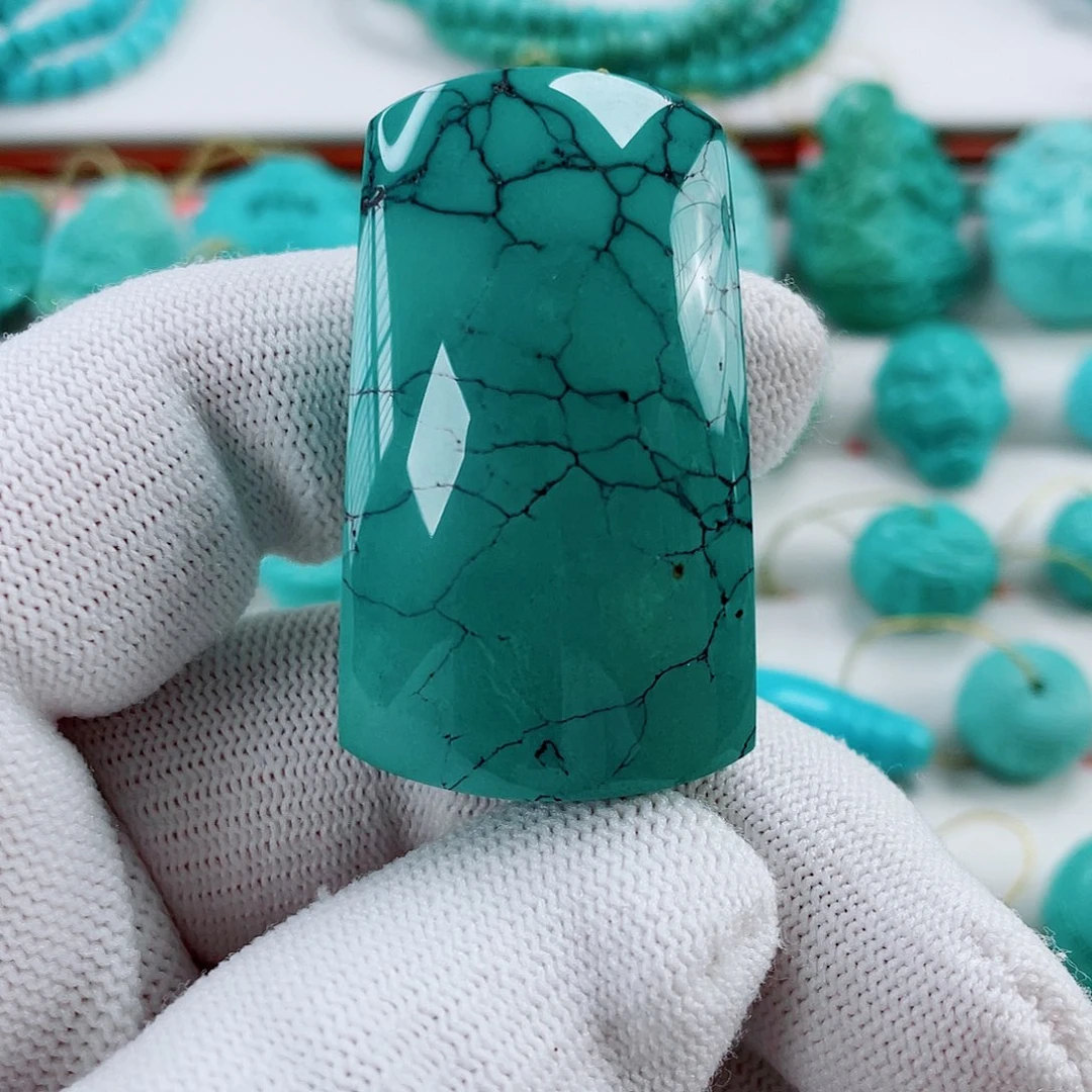 绿松石未镶嵌车挂