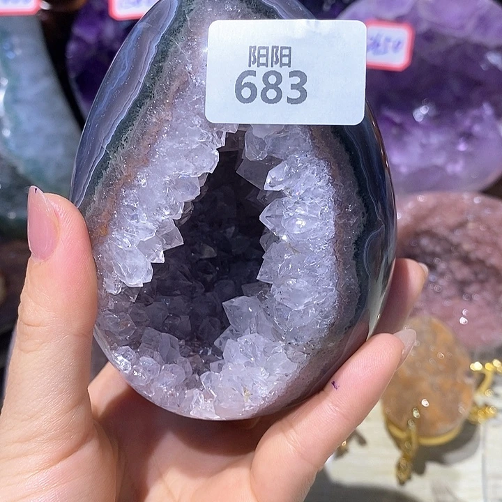 J***e未镶嵌大型摆件（非配饰）紫晶