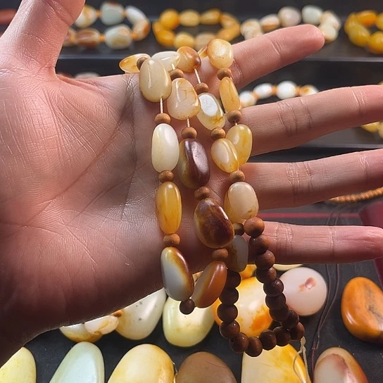 好***运和田玉未镶嵌颈饰