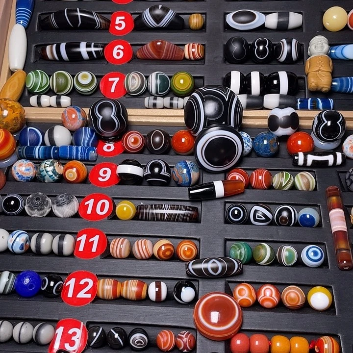 玄***人玛瑙/玉髓颈饰未镶嵌桶珠挂坠