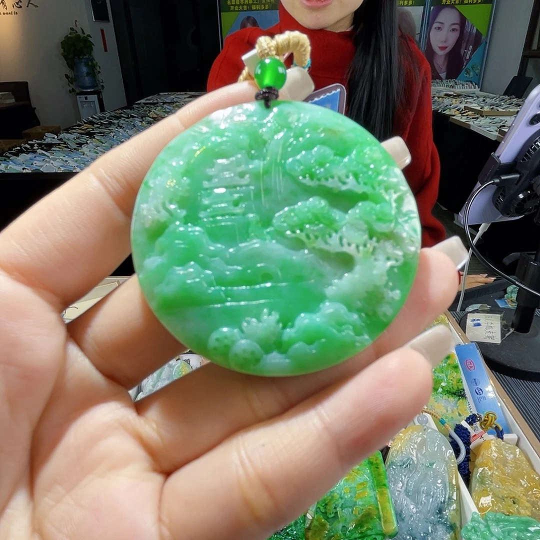 颈饰未镶嵌翡翠一