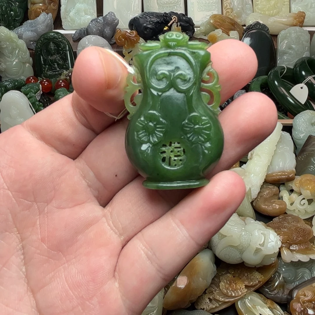 未镶嵌和田玉挂件