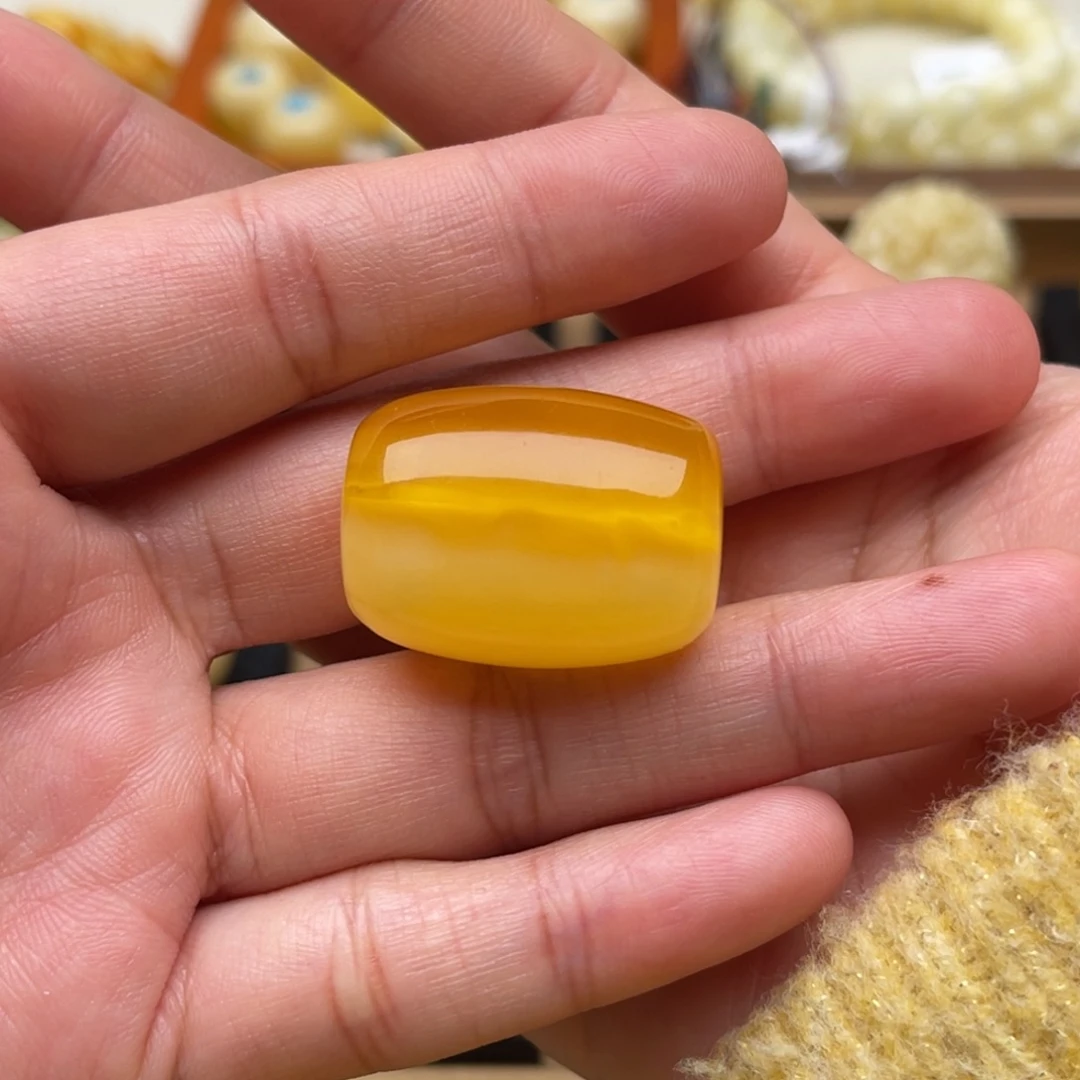 琥珀未镶嵌裸石蜜蜡桶珠笑