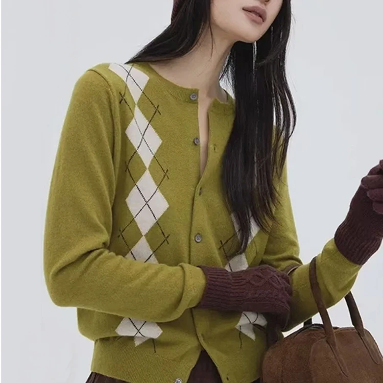 ( H05 ) GD LAOLENTOE 秋冬新款百搭简约菱格针织衫