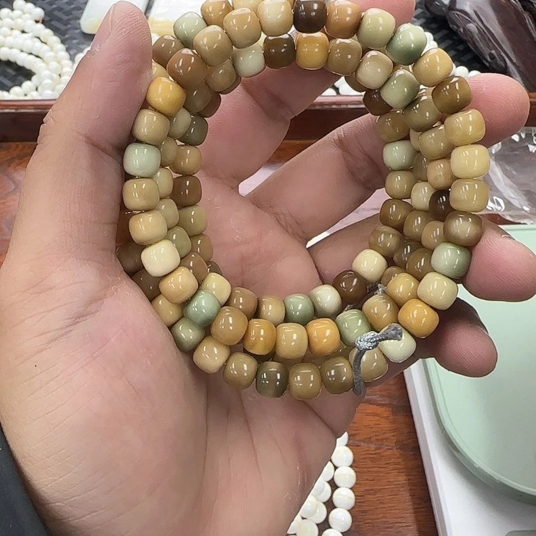 白玉菩提手串8m龙脊多宝