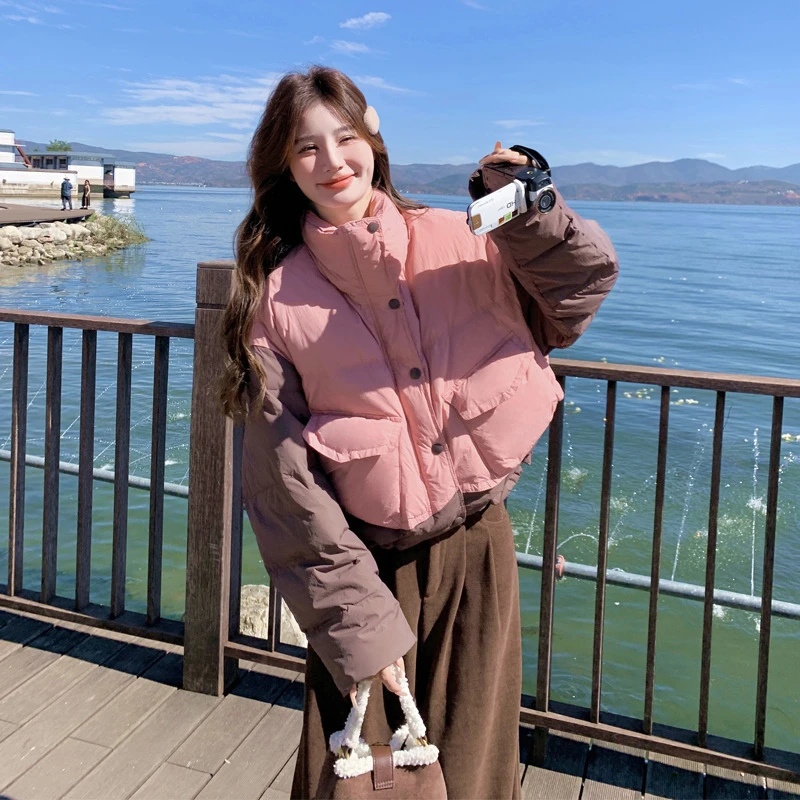 短款羽绒服女2024冬季新款别致独特设计感撞色拼接白鸭绒厚面包服