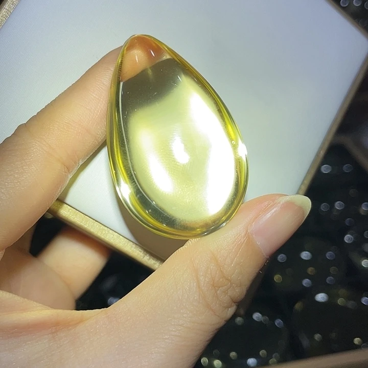 未镶嵌水晶珠宝半成品黄水晶